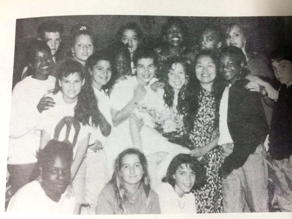 Misa Kawai Joo and her students, 1993. Joo (2nd row, second from right), was Yonamine’s 8th grade teacher who first taught Yonamine about the Japanese internment.