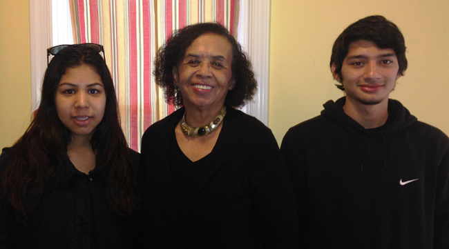 dorie_ladner_wstudents_tfcoffice_650w